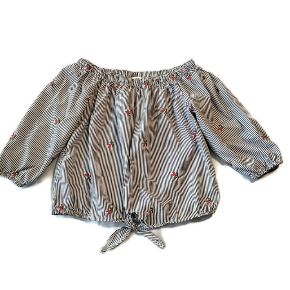 Off Shoulder Crop Shirt L fits M tie hem top stripe
